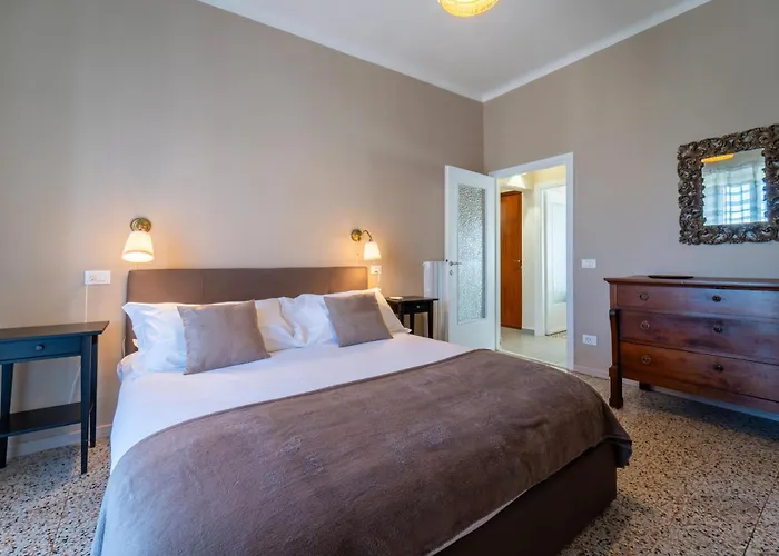 Lotus By Wonderful Italy