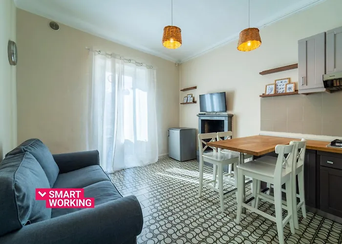 Lotus By Wonderful Italy *